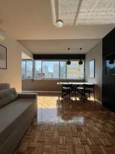 Luminoso y confortable apartamento en el corazón de la ciudad - Centro