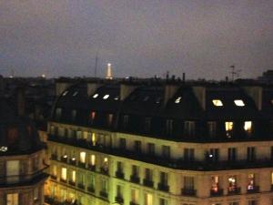 Amazing Eiffel views at cool central area
