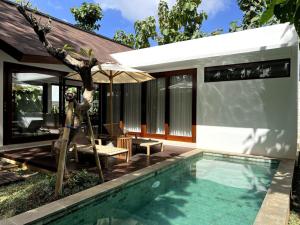 LUX Beach Front Villa