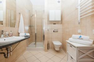 Baltic Park 24 Spacious Apartment Parking