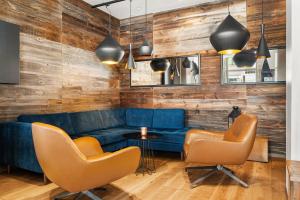 Clarion Hotel Admiral