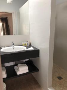 Hotels Le Clos Du GALION - Ile de Re : photos des chambres