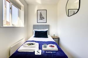 LastMinOffer 10pc Off I A Cute 2BR Semi-Detached Home I Dedicated Off-street Parking I Garden I Wifi I Short Term Let by SILVA I Long Term Rates Available