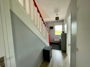 Duplex confortable, piscine, proche plageJumping