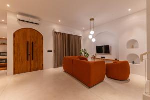 Villa Nathan - Baying Mansion 2 BR Villa with Mediterranean Style