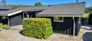 Beautiful And Private Summerhouse With Terrace