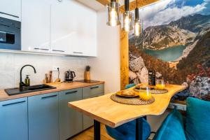 Euphoria Mountains by Apart Concept Podhale