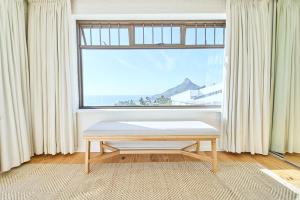 Mountain Oasis - Views, Pool, Hot Tub & Inverter