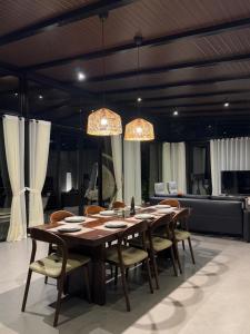 Annapurna Resort Puncak