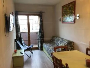 Appartement familial, 2 chambres, balcon S-E, à 30m pistes et Balnéo, Les Angles - FR-1-295-135 - 弗米盖赫
