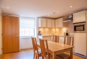 CS Exclusive Apartments of Princess Street West End