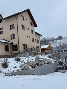 Roua Dimineții - 萨提克