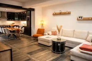 A l'Orange Sanguine - 拉卢维耶尔