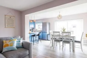 Home from home 3-Bed Nr East Wittering Beach - East Wittering