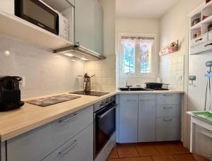 Charmant deux pièces avec une vue imprenable sur la crique Nôtre-Dame