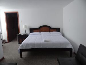 Altura Rooms & Suites