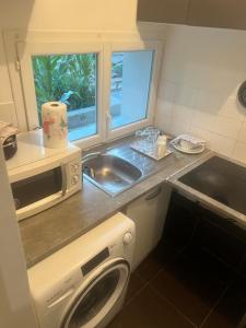 Appartements Renovated Gem 15 mins train to Paris : Appartement 1 Chambre