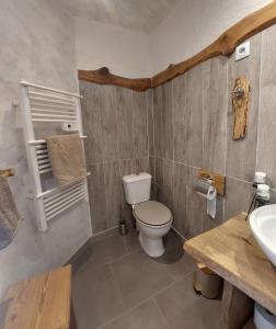 B&B / Chambres d'hotes Les Chambres de l-Estelou : photos des chambres