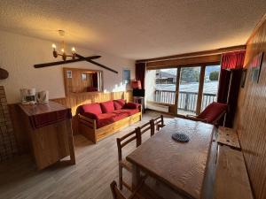 Duplex spacieux 8 pers avec parking au pied des pistes à Auris en Oisans - FR-1-297-82 - 2hvězdičkové hotely ve městě Auris