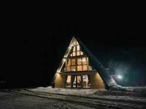 Rusca Retreat - Crucea