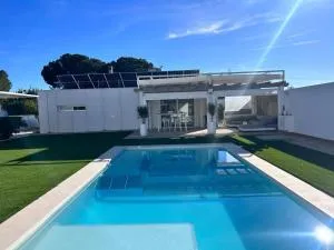 La Cajita Mágica - 乌特雷拉