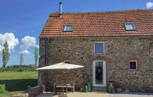 Pet Friendly Home In Villiers-Fossard - Villiers-Fossard