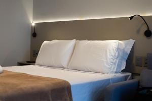 Beach Haus #306 - Flat com varanda por Carpediem