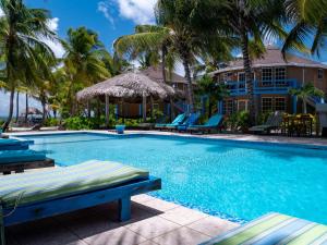 White Sands Cove C02-Ocean View 2 BR by Stay Floreo