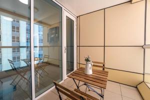 Spacious Upgraded & Elegant - 1BR