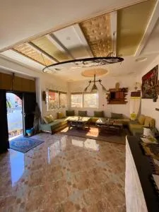 Africa Surf House - 依索安