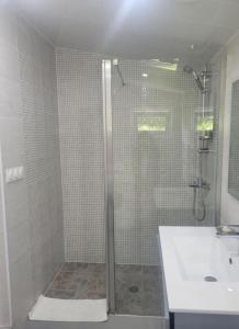 Appartements Petite Maison avec son jardin et acces independant a 14 mn de paris : photos des chambres