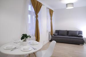 Elegant Apartment in Wenceslas Square