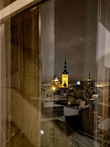 OperaTheater view 2BD apartment for 8