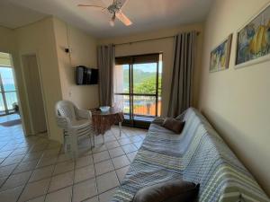 Apartamento frente à Praia Dos Ingleses