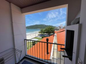 Apartamento frente à Praia Dos Ingleses