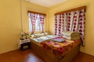 KAYI STAYs "Near Happy Valley Tea Garden, Ropeway and Zoo HMI" - Sombāri