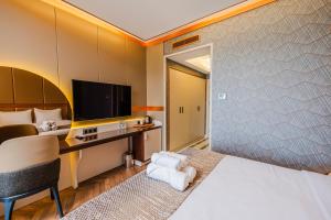 MQ Hotel Suites & SPA