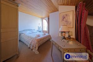 AURON Duplex apartment