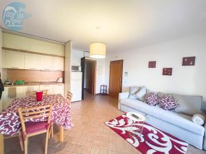 Porto San Rocco 14 Tirabora Short Rent