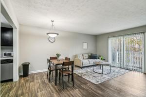 Halsten at Vinings 3203 Spacious 1 Bed 1 bath