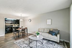 Halsten at Vinings 3203 Spacious 1 Bed 1 bath