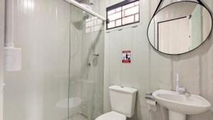 RJ408-01 Container a 650m de la playa de Mariscal