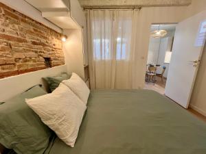 Le Bellegarde - hypercentre et jacuzzi