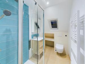 Jolie maison familiale et colorée pour 6