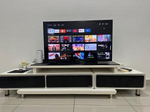 D Studio16 Cyberjaya - Free Wi-Fi