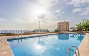 Gorgeous Apartment In Santa Pola - Tabarca