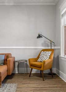 Dinos Last Post - Family Friendly 4 Bedrooms