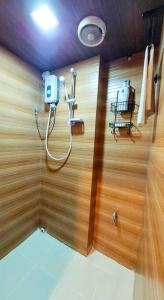Bombshelter Homestay- Blueroom - Baguio City