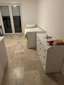 Modernes Apartment mit Allem - 霍亨诺伊恩多夫