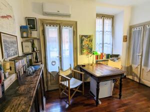 Stanza privata con bagno nel centro di Milano